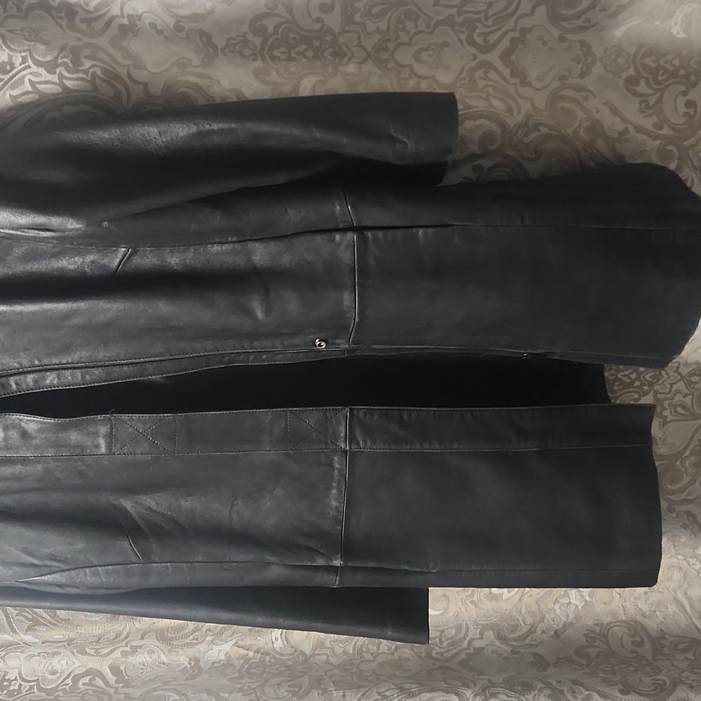 Leather Jacket - Picture 2 of 6